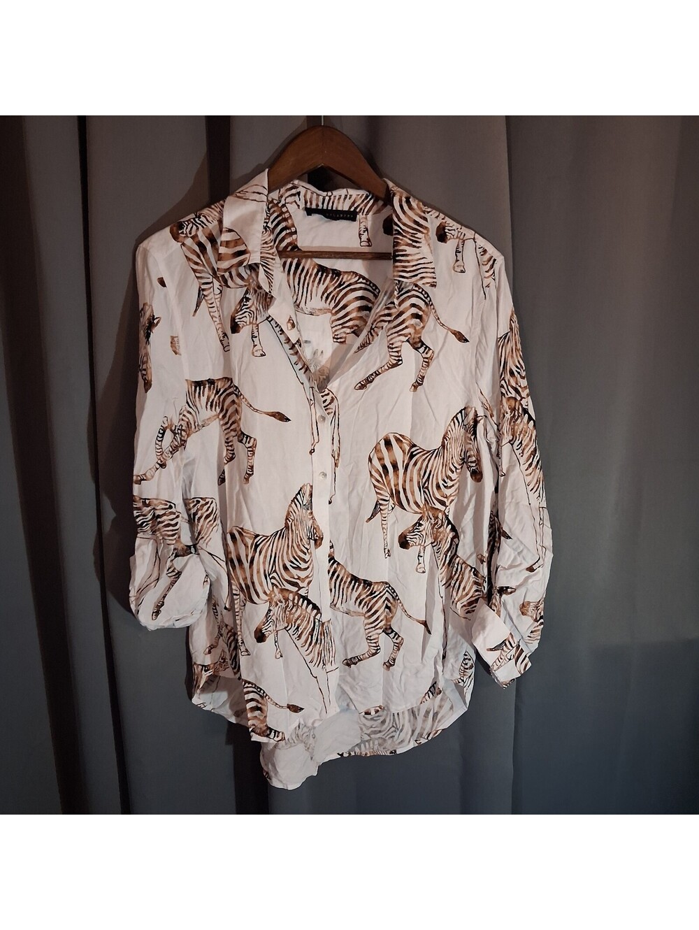Jane + Delancey XL Rayon Zebra Print Button-Up Shirt